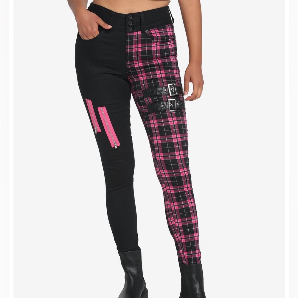 Hot Topic Pink Plaid Split Skinny Jeans